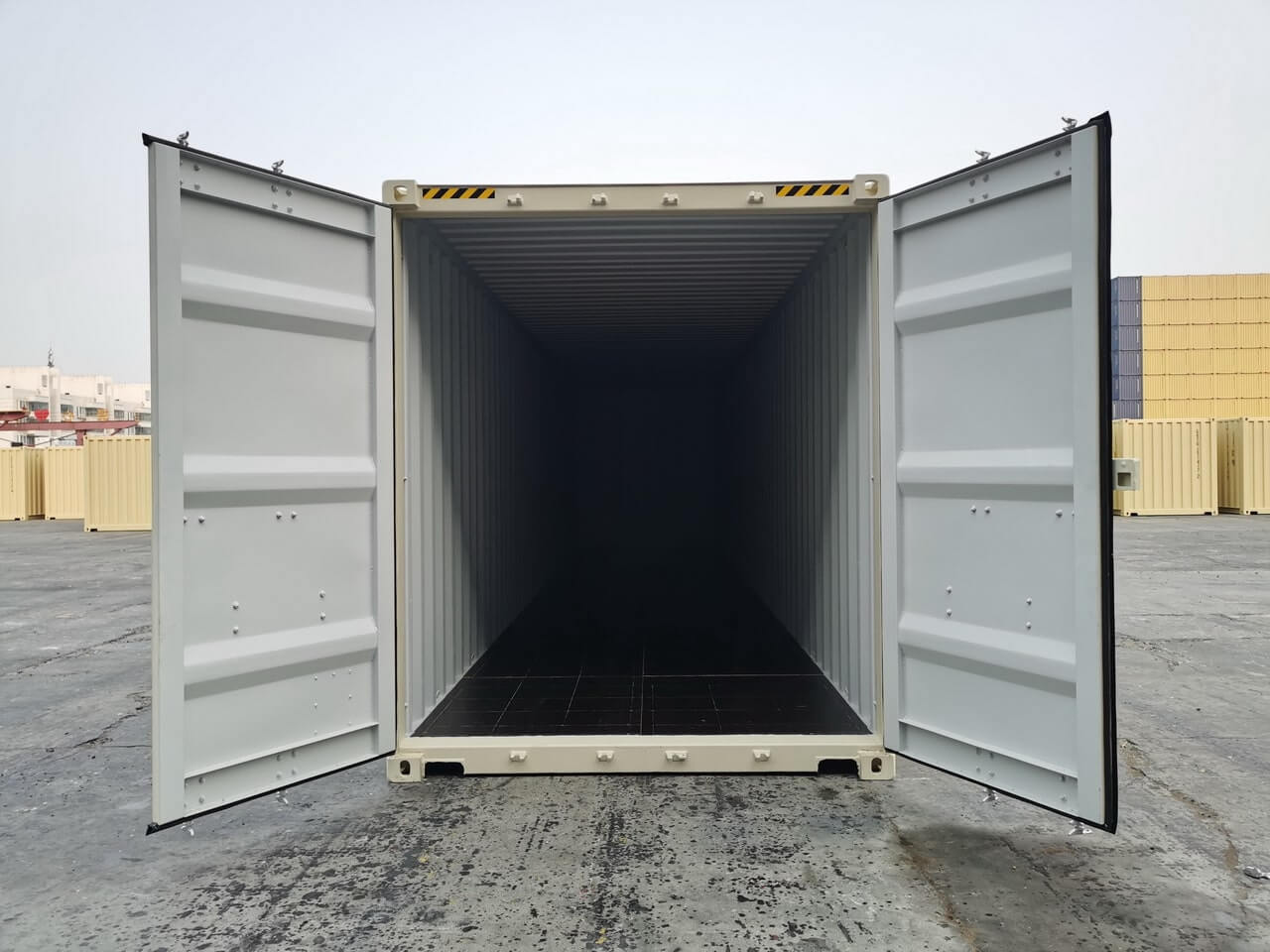 40ft High Cube Container: Dimensions & Sizes